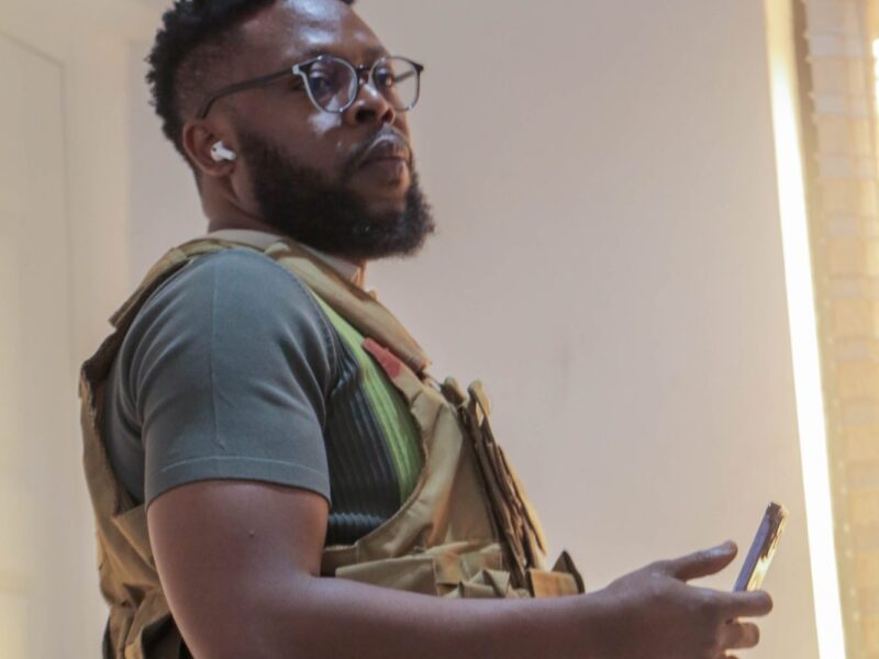 Inspector Bediako — on set (39)